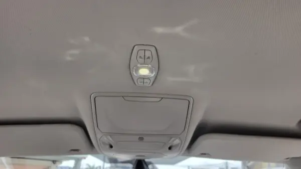 Ford Grand C-Max 1.6 TDCi Titanium Edition S/S 26