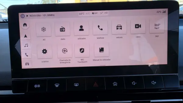 MG MG4 64 kWh Luxury 20