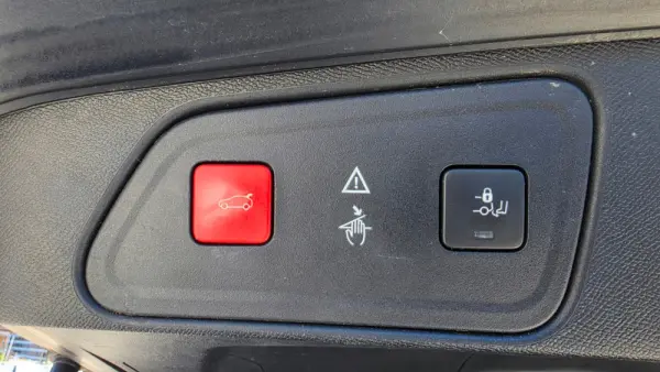 Peugeot 3008 1.6 BlueHDi GT Line EAT6 30