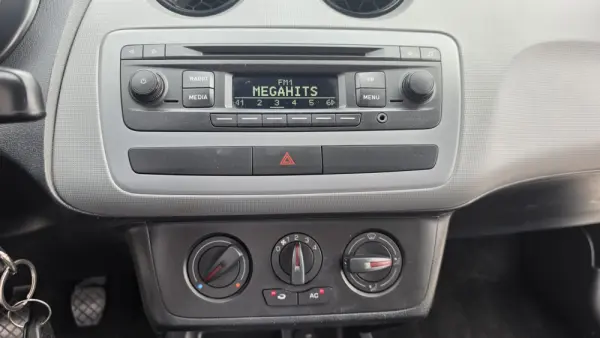 SEAT Ibiza 1.2 TDI Reference 10