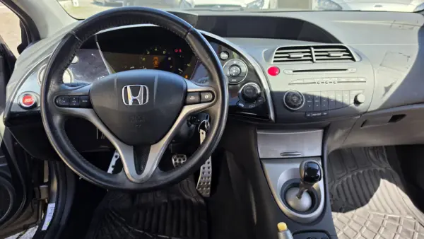 Honda Civic 1.4 Comfort 7