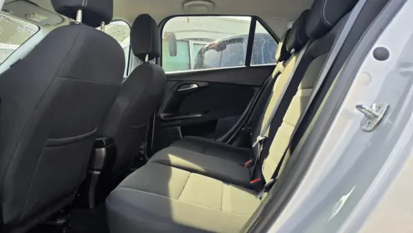 Fiat Tipo Station Wagon 1.3 M-Jet Lounge J17 15