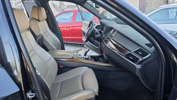 BMW X5 3.0 sd 10