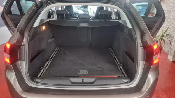 Peugeot 308 SW 1.6 BlueHDi Allure 23