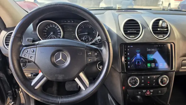 Mercedes-Benz ML 320 CDi 7