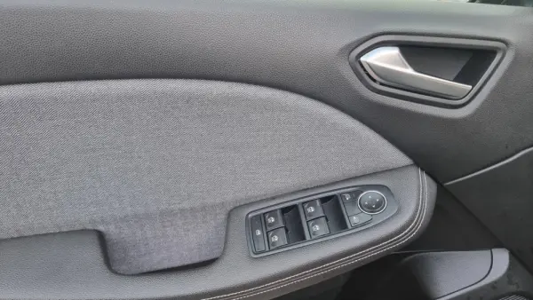 Renault Clio LUTECIA 20