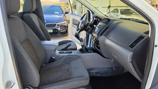 Ford Ranger 2.2 TDCI 4*2 9