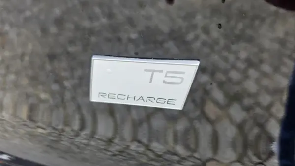 Volvo XC 40 1.5 T5 PHEV Momentum Plus 22
