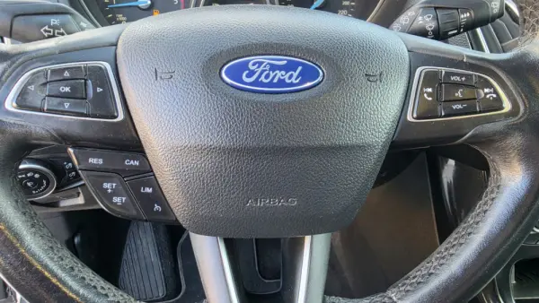 Ford Focus SW 1.5 TDCi EcoBlue Business 11