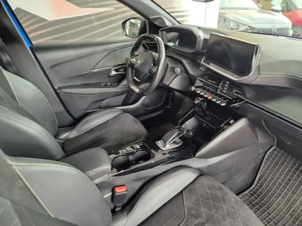 Peugeot e-208 50 kWh GT Line 9