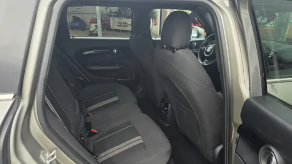 MINI Countryman One D Sport Edition 22