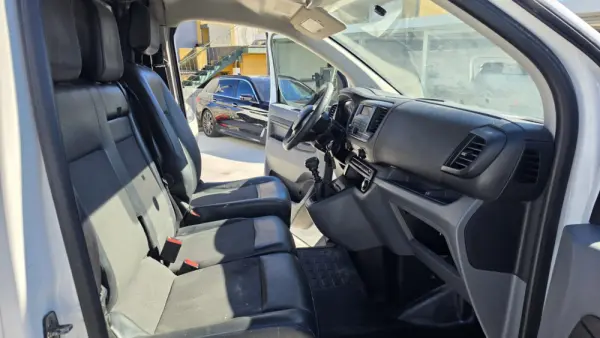 Toyota Proace Outro 10