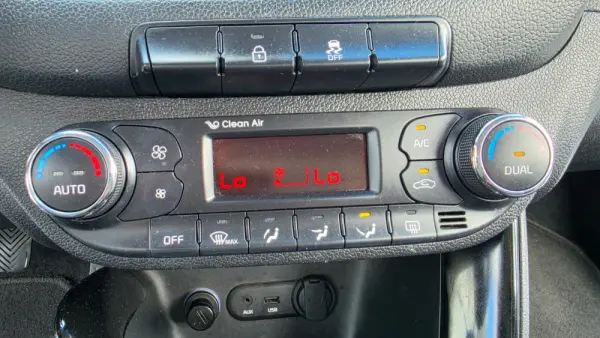 Kia Ceed SW 1.6 CRDi Prime 11