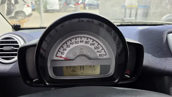 Smart ForTwo Coupé 1.0 mhd Pure 61 6