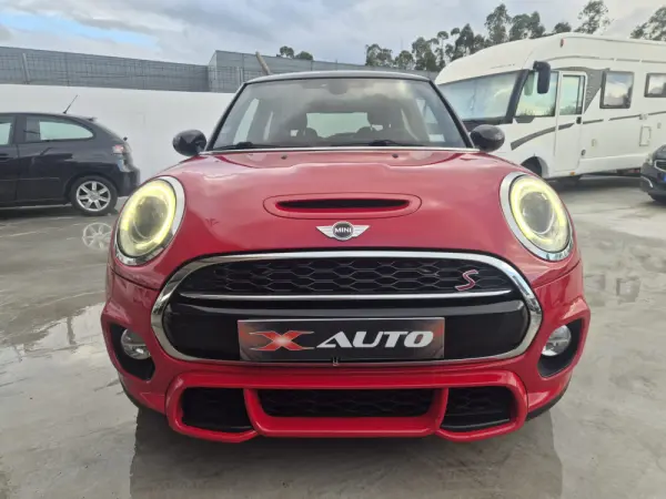 MINI 3 Portas Cooper SD Auto Desportiva 10