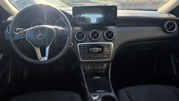 Mercedes-Benz A 180 CDi BlueEfficiency Aut. 10