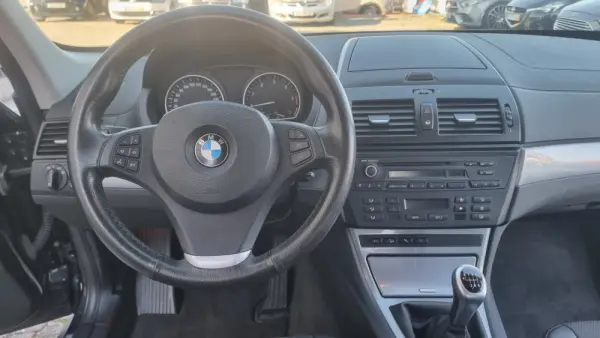 BMW X3 2.0 d XDRIVE 7