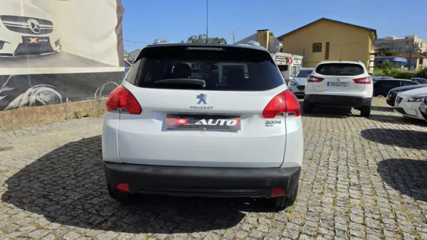 Peugeot 2008 1.6 e-HDi Allure 22