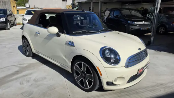MINI Cabrio Cooper D 12