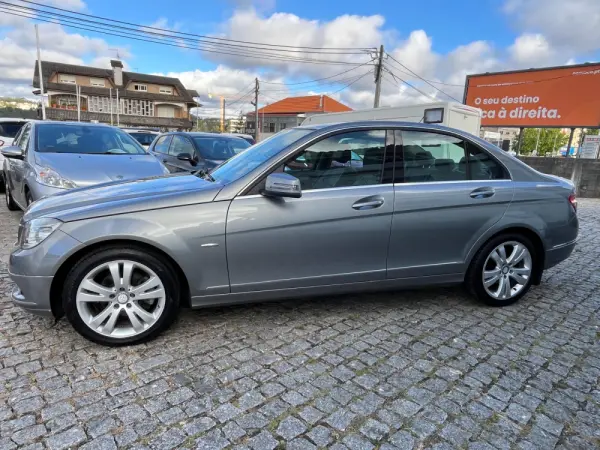 Mercedes-Benz C 200 4