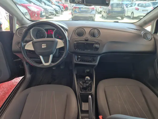 SEAT Ibiza 1.2 12V Copa 4