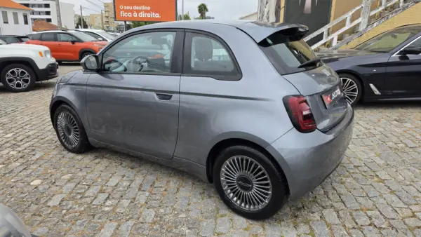 Fiat 500e Icon 2