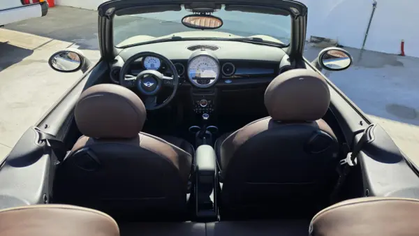 MINI Cabrio Cooper D 7