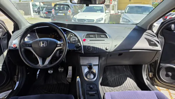 Honda Civic 1.4 Comfort 6