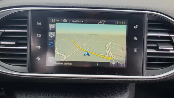 Peugeot 308 SW 1.6 BlueHDi Style 8