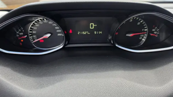 Peugeot 308 SW 1.6 BlueHDi Style 16