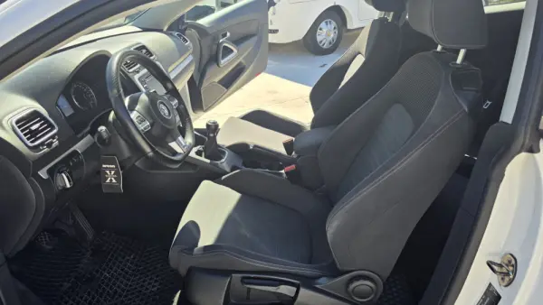 Volkswagen Scirocco 1.4 TSI Sport 6