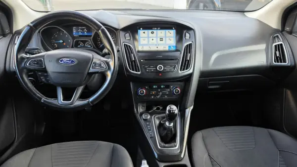 Ford Focus SW 1.5 TDCi EcoBlue Business 7