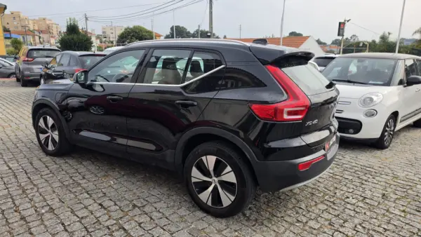 Volvo XC 40 1.5 T5 PHEV Momentum Plus 4