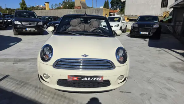 MINI Cabrio Cooper D 5