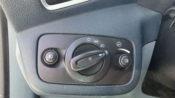 Ford Grand C-Max 1.6 TDCi Titanium Edition S/S 23