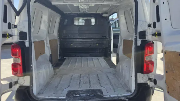 Toyota Proace Outro 7