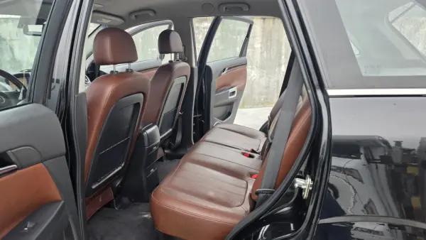 Opel Antara 2.0 CDTI 10
