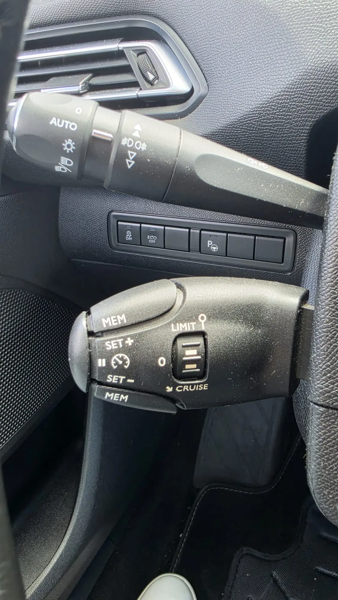 Peugeot 308 SW 1.6 BlueHDi Style 18