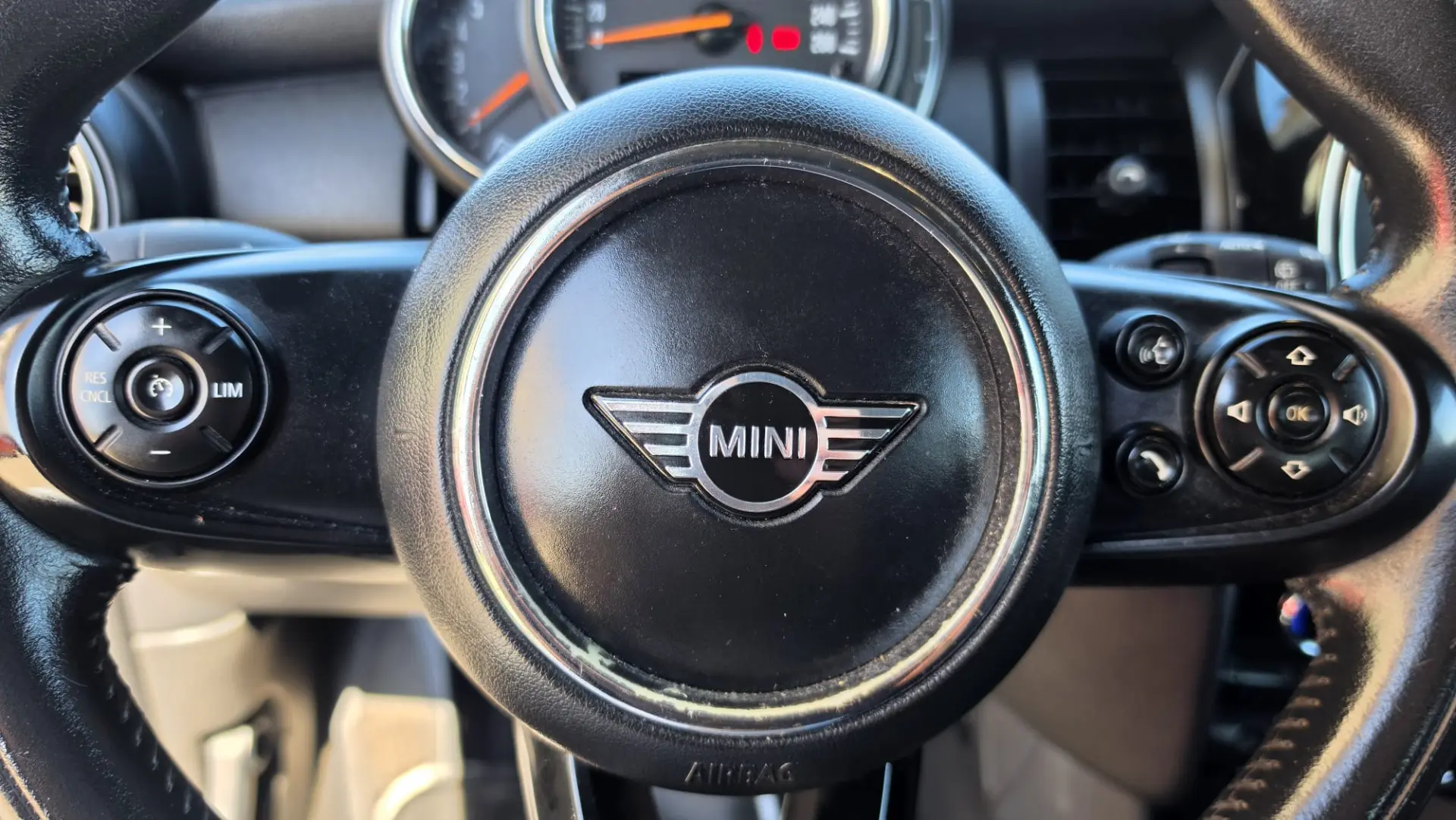MINI 5 Portas One D 10