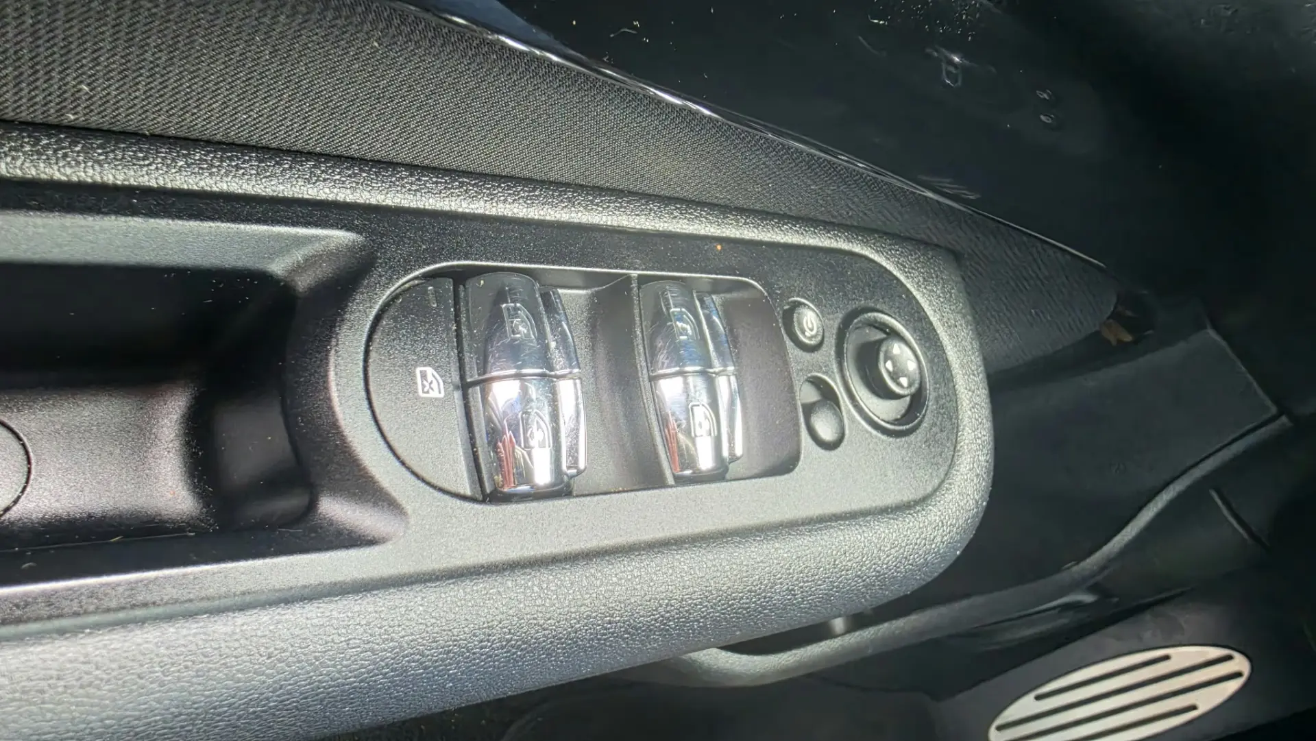 MINI Countryman One D Sport Edition 27