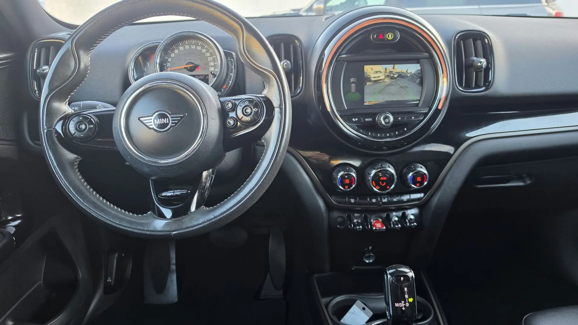 MINI Countryman One D Sport Edition Auto 10