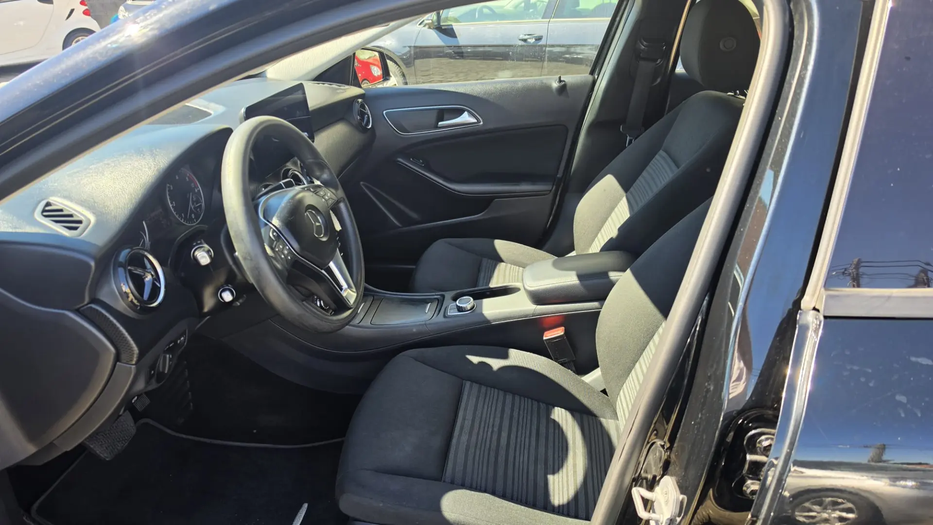 Mercedes-Benz A 180 CDi BlueEfficiency Aut. 14