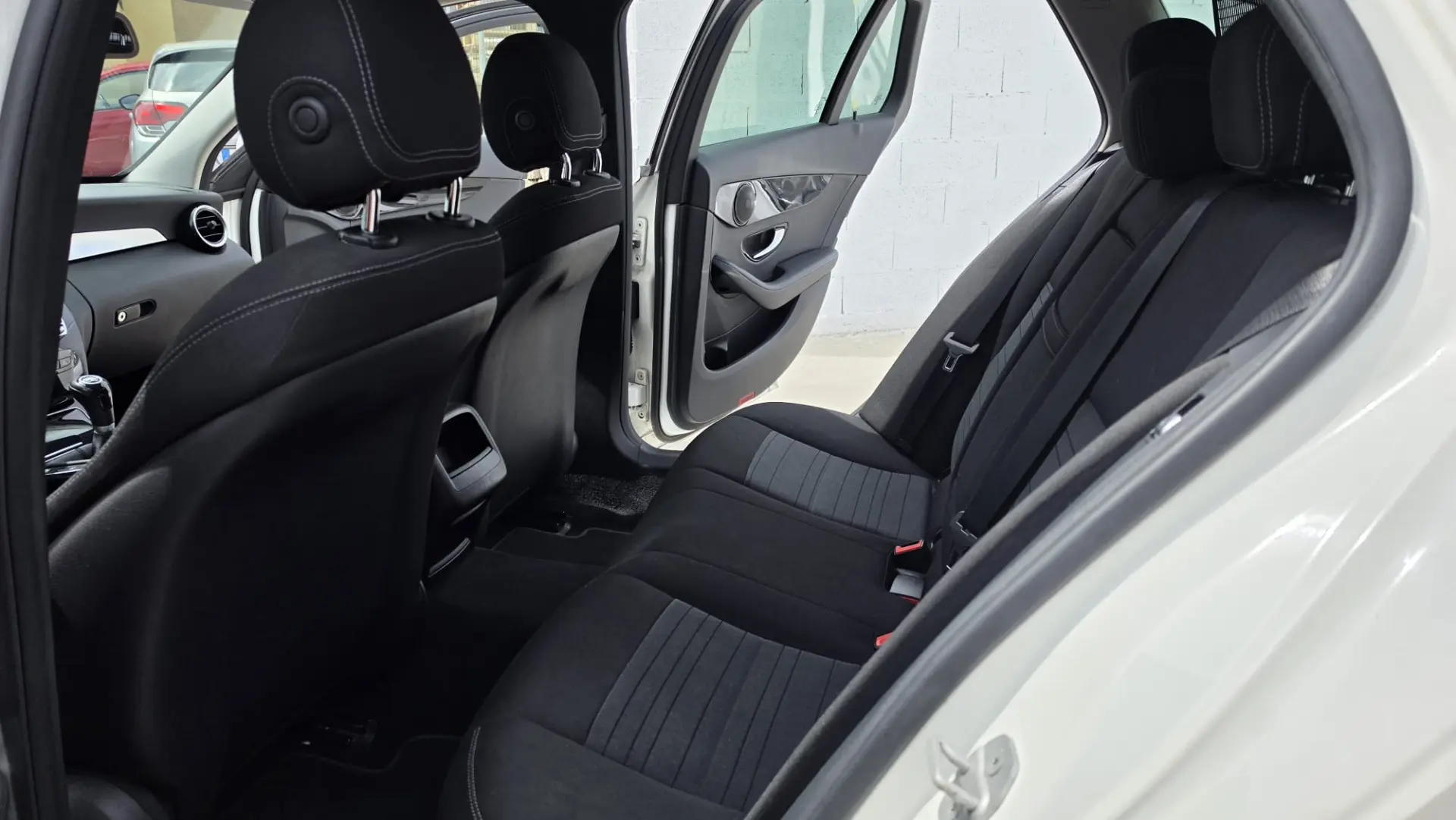 Mercedes-Benz C 200 (BlueTEC) d Station Exclusive 18