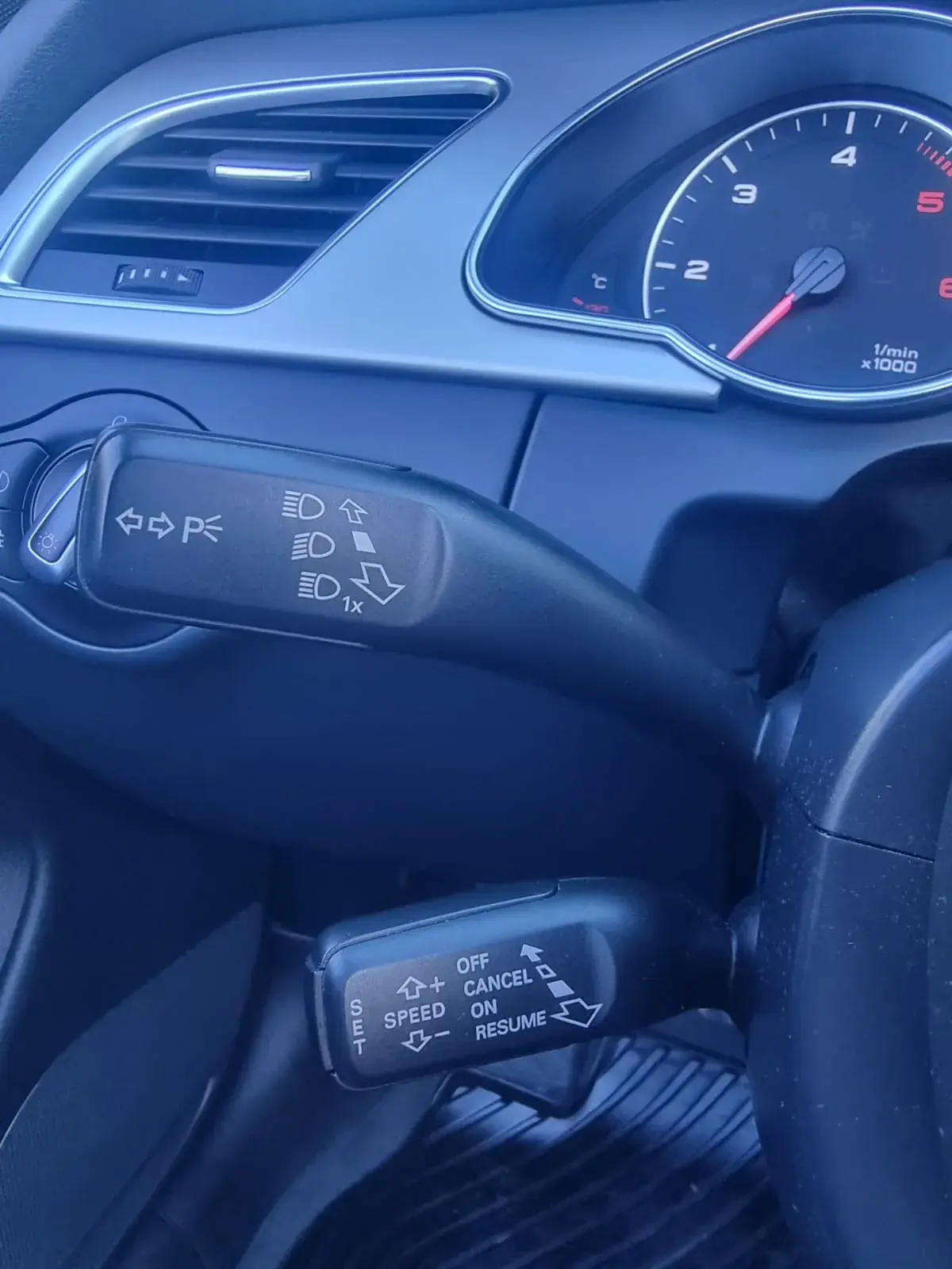 Audi A5 Cabrio 2.0 TDi S-line 29