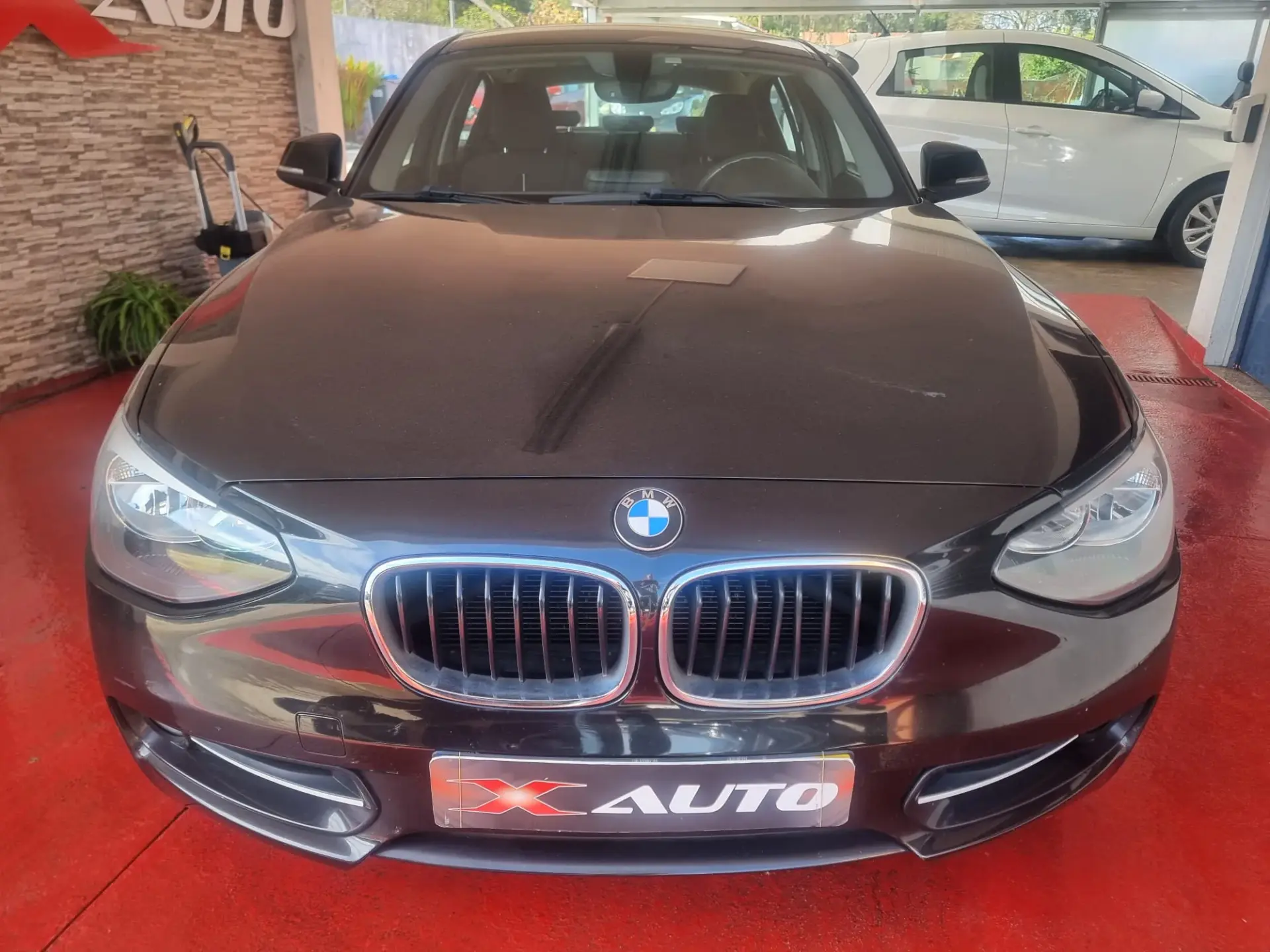 BMW 116 d EfficientDynamics Line Sport 5