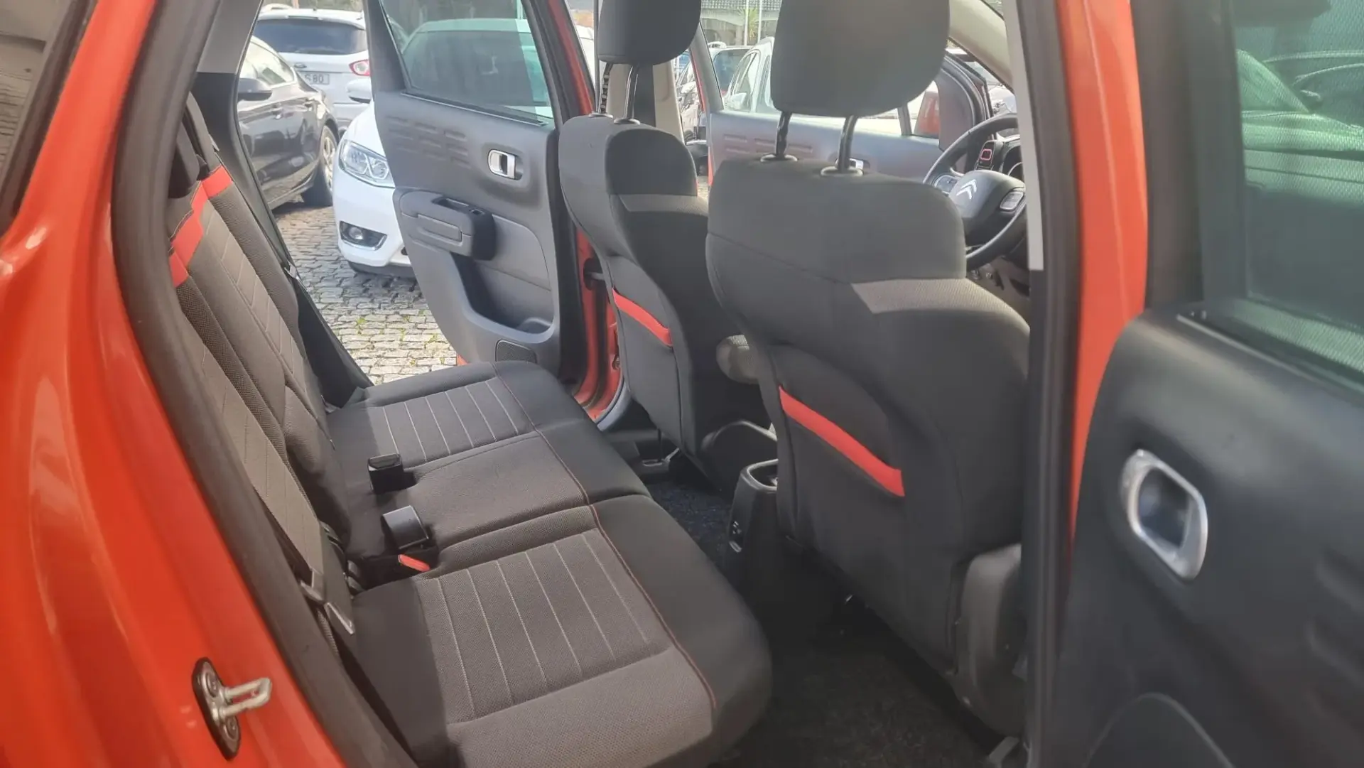 Citroën C3 Aircross 1.6 BlueHDi Feel S&S 17