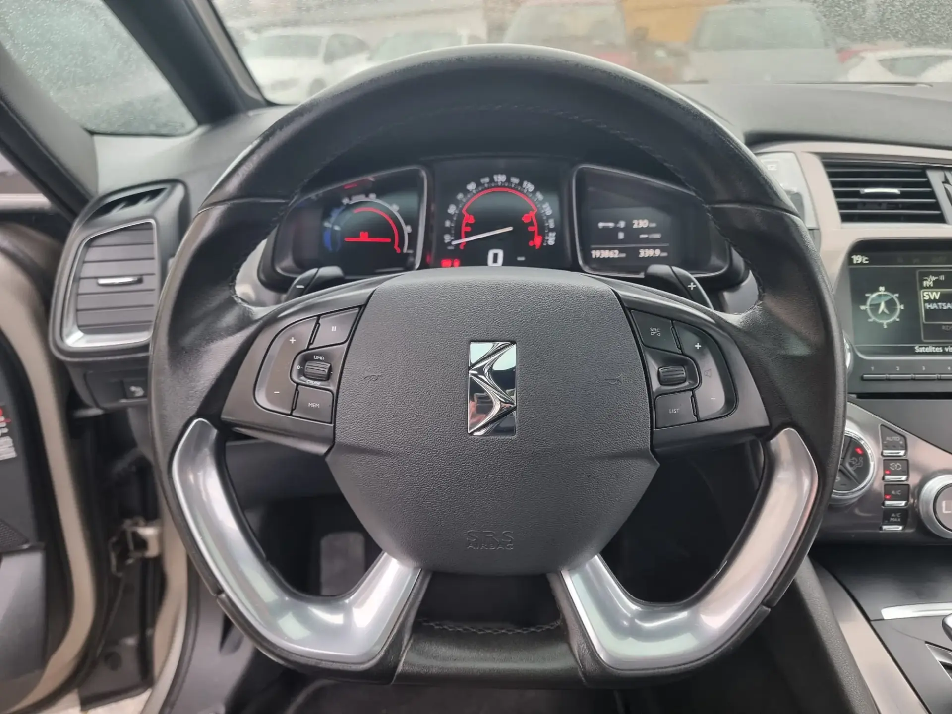 Citroën DS5 2.0 HDi Hybrid4 So Chic CMP6 10