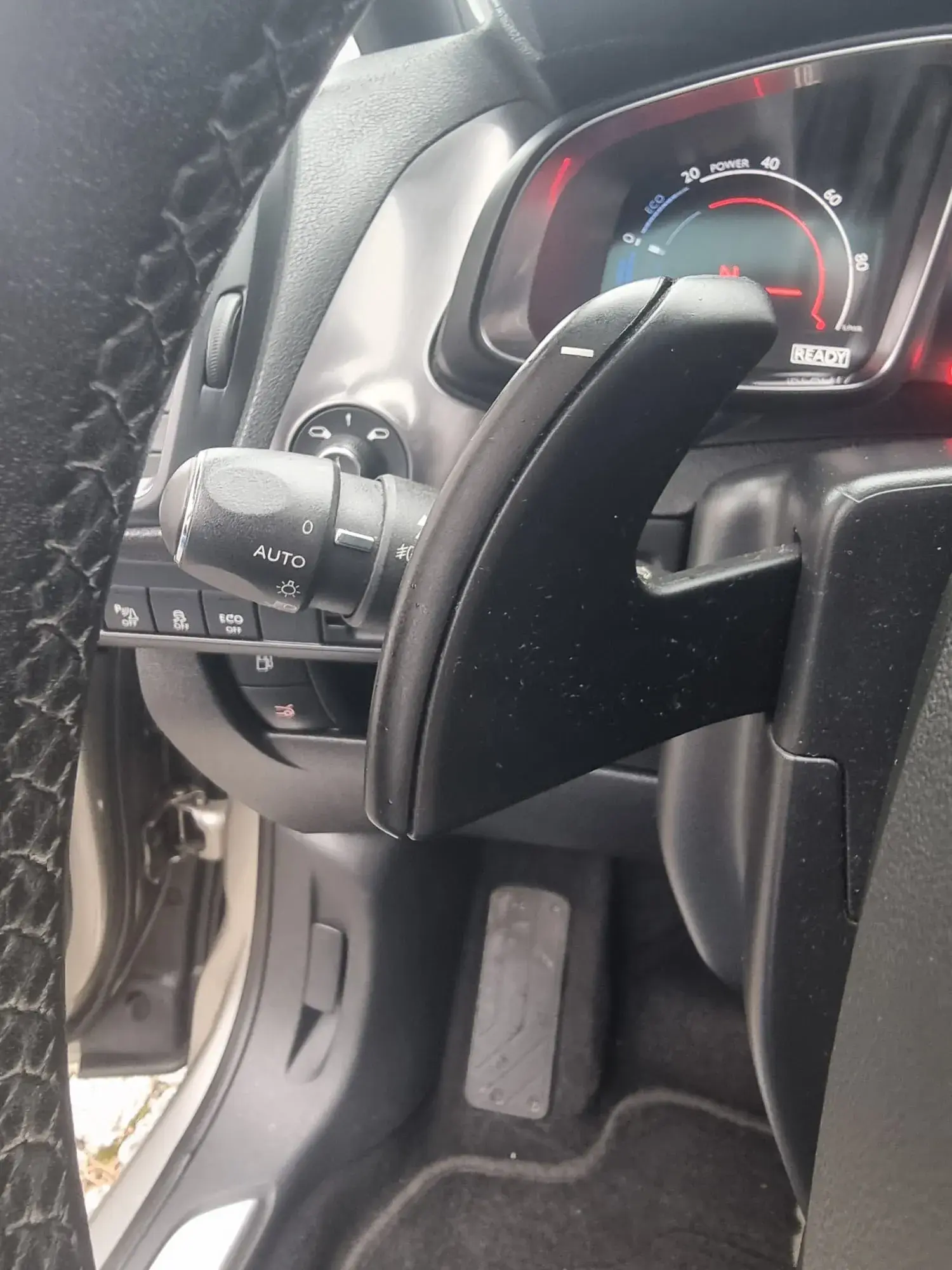 Citroën DS5 2.0 HDi Hybrid4 So Chic CMP6 21