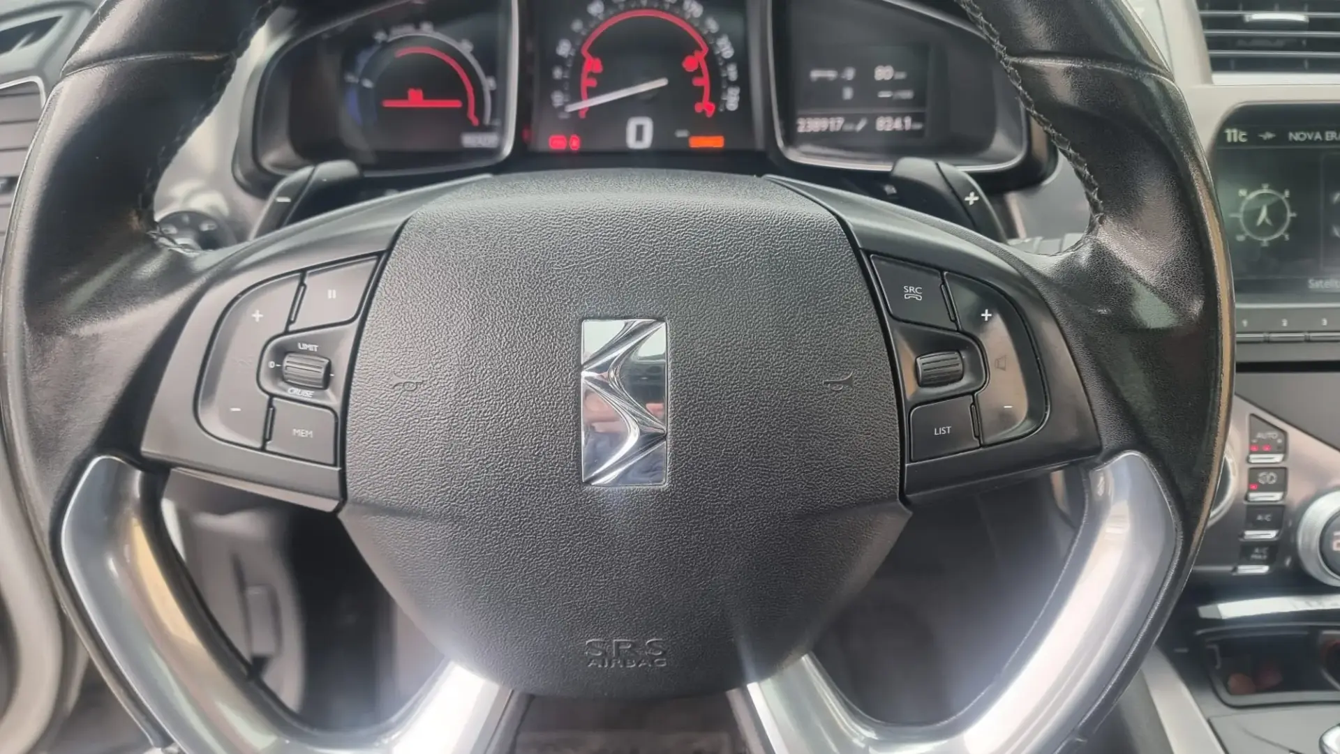 Citroën DS5 2.0 HDi Hybrid4 Sport Chic CMP6 102 5