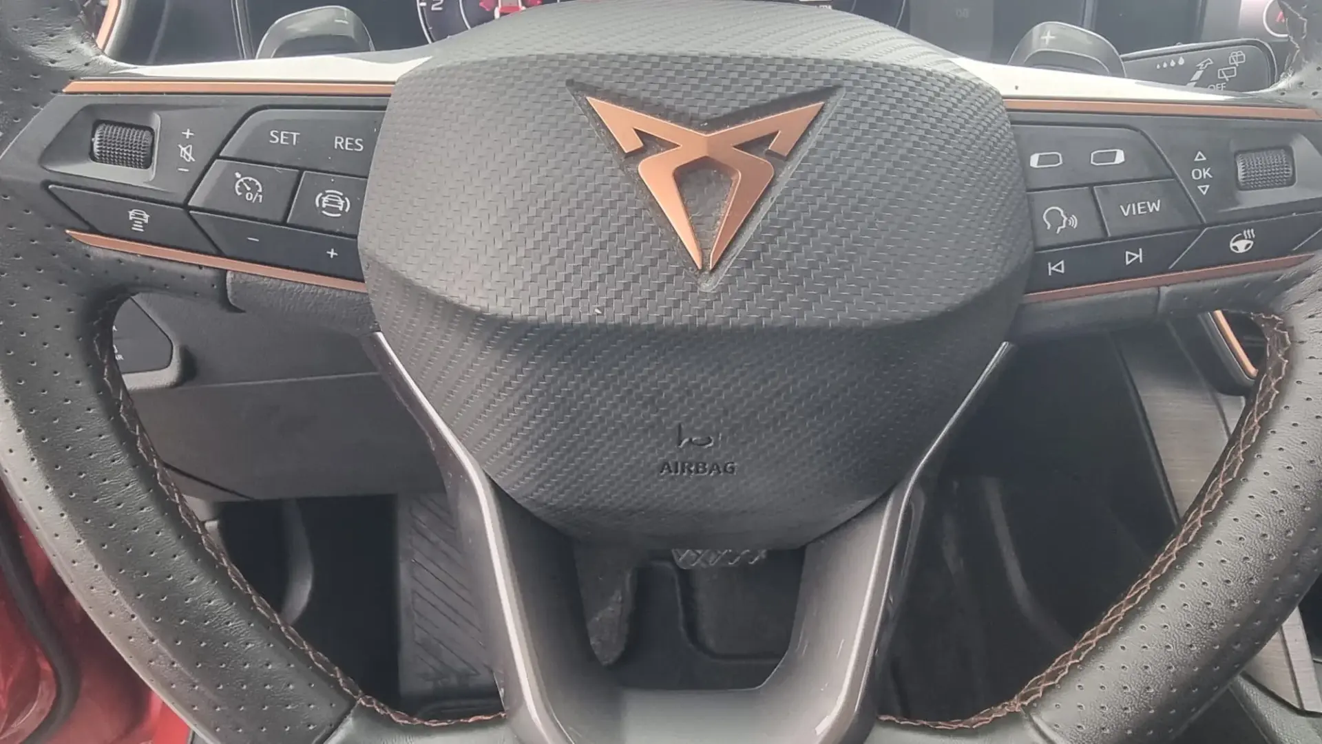 Cupra Formentor 1.5 TSI Cupra DSG 32